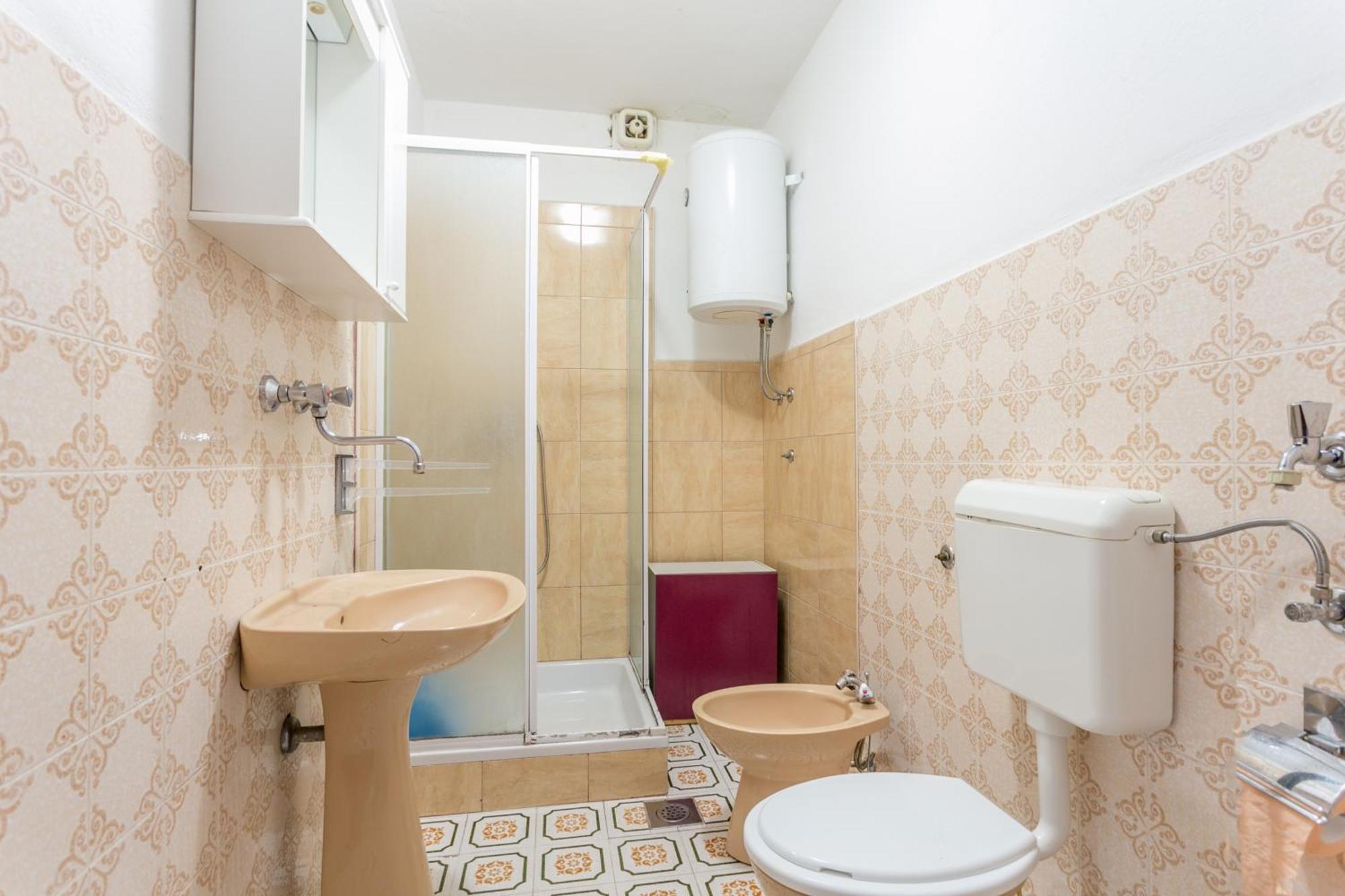 Apartments And Rooms With Parking Space Supetar, Brac - 5658 Екстериор снимка